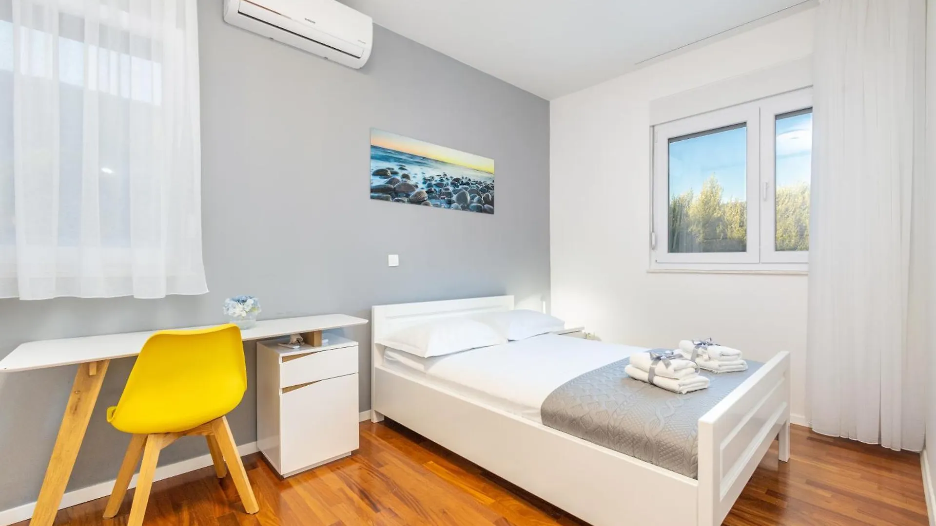 Villa Karmen Kastel Stari Croatia