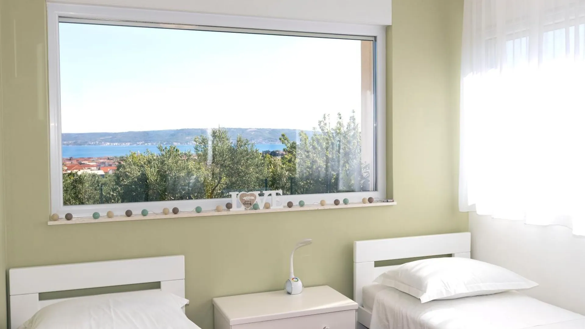Villa Karmen Kastel Stari Croatia