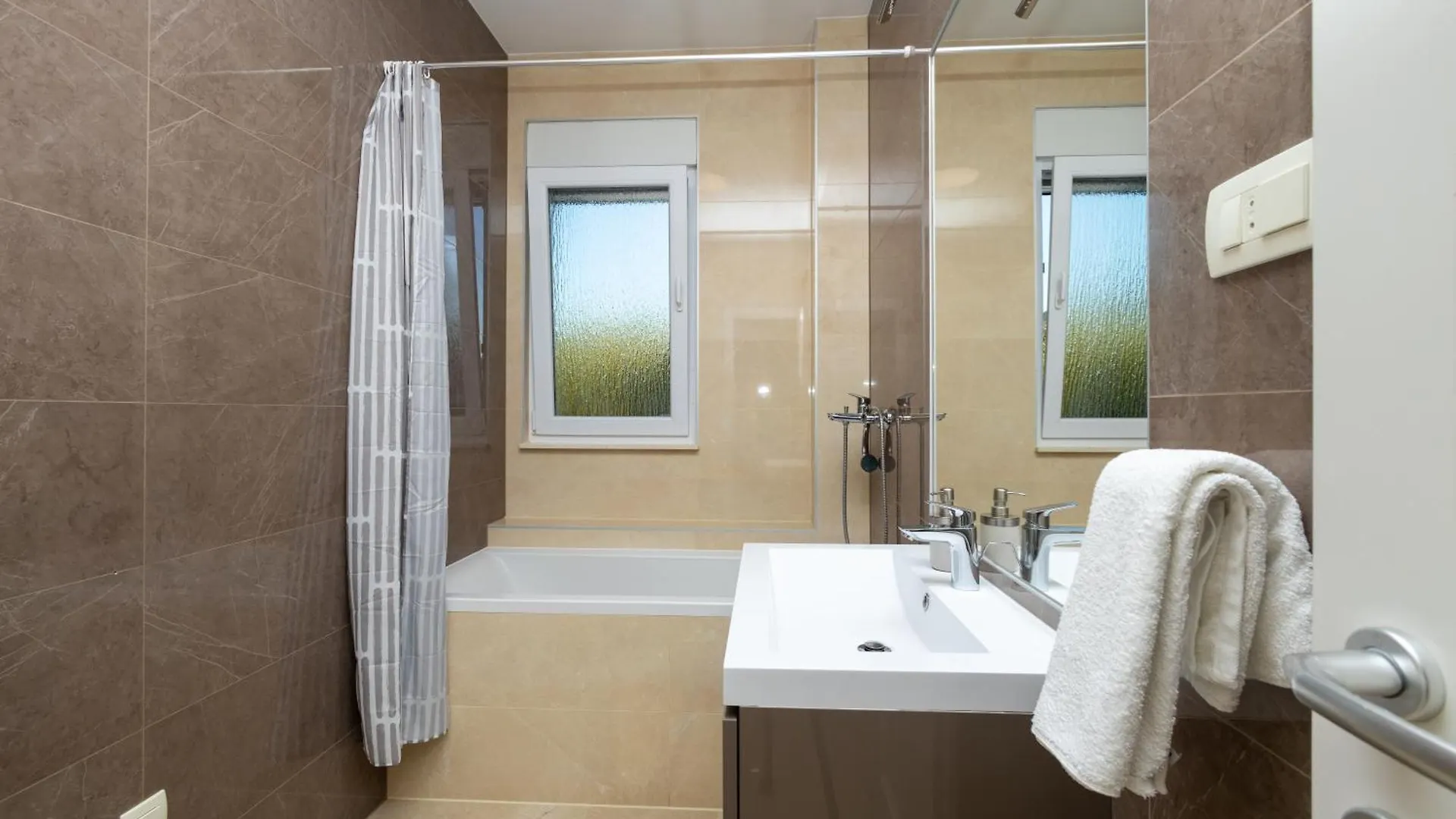 Villa Karmen Kastel Stari